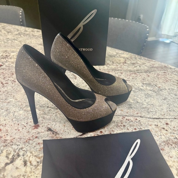 Brian Atwood Silver/Black Heels size 7 1/2   Practically new ..Worn once. - Picture 1 of 8